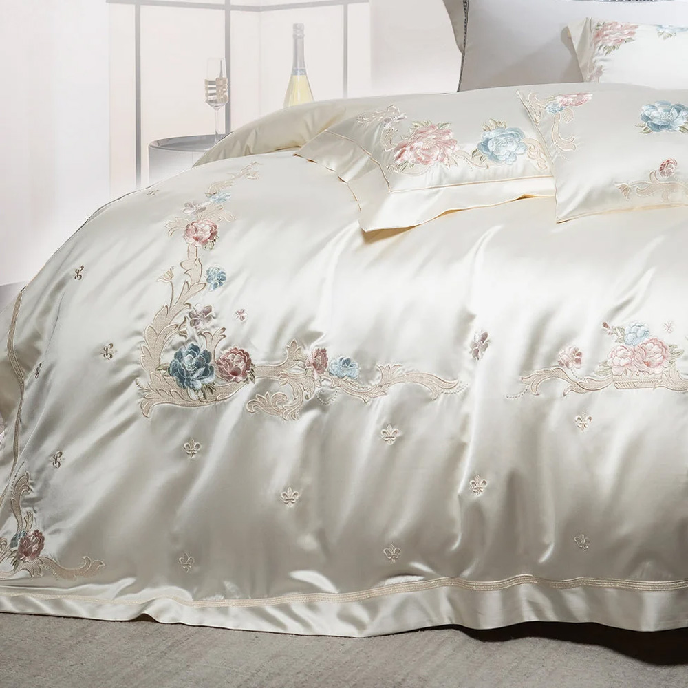 Cream silk duvet cover with floral embroidery